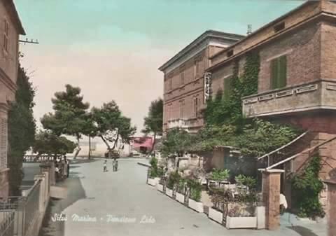 Albergo Lido 锡尔维玛丽娜 外观 照片